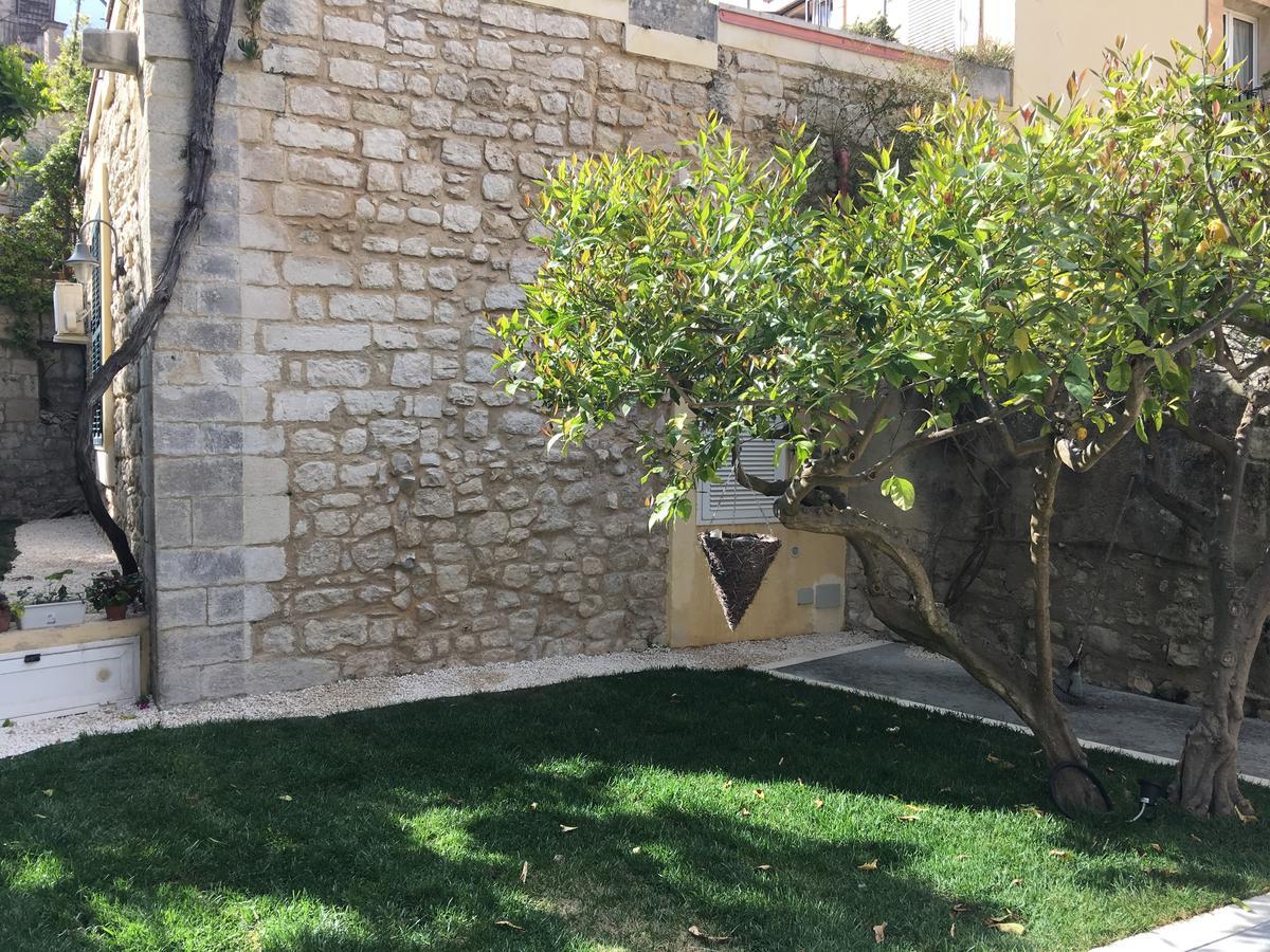 Le Fioriere Affittacamere E Casa Vacanze Ragusa Eksteriør bilde
